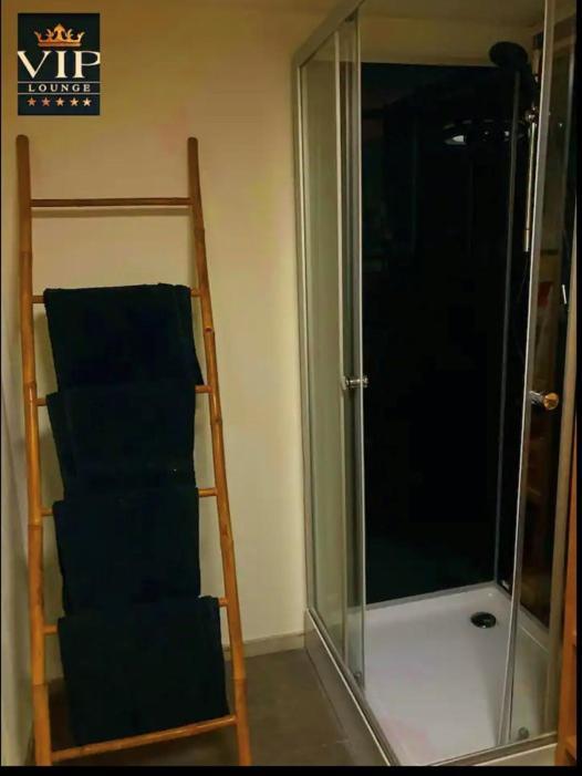 Vip Lounge Appartement Avec Jacuzzi Et Jardin Andenne Exteriér fotografie