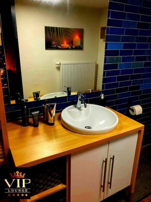 Vip Lounge Appartement Avec Jacuzzi Et Jardin Andenne Exteriér fotografie